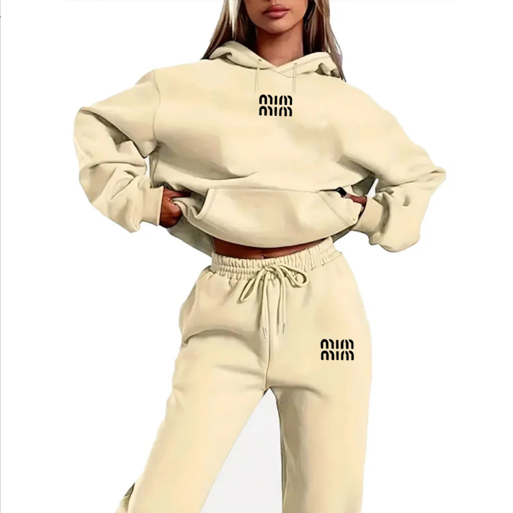 Women's Slim Fit Pullover Hoodie - Cozy Knit Sweatshirt for Autumn & Winter