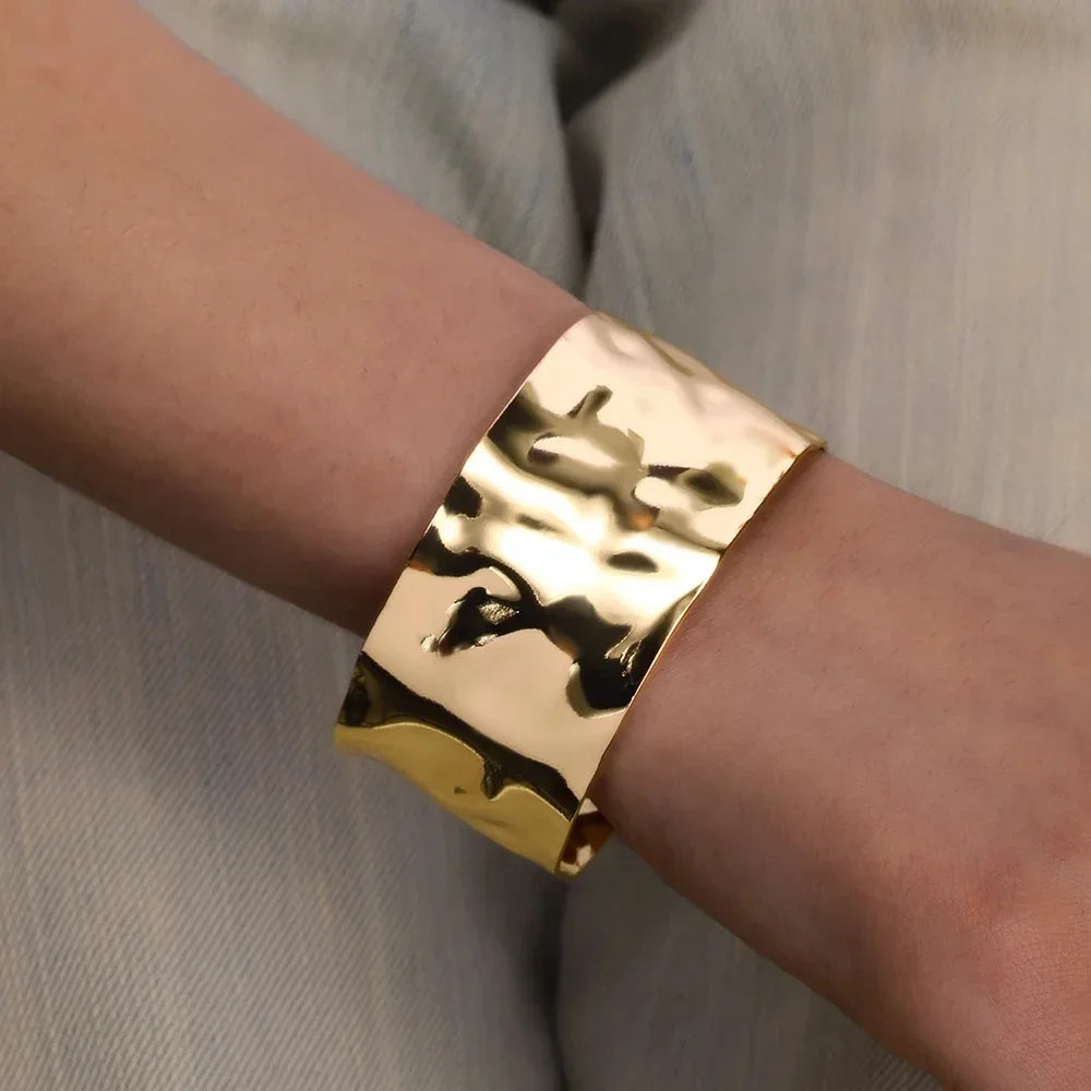 Golden Wave Cuff