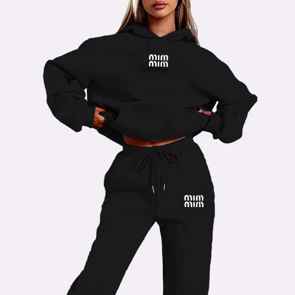 Women's Slim Fit Pullover Hoodie - Cozy Knit Sweatshirt for Autumn & Winter