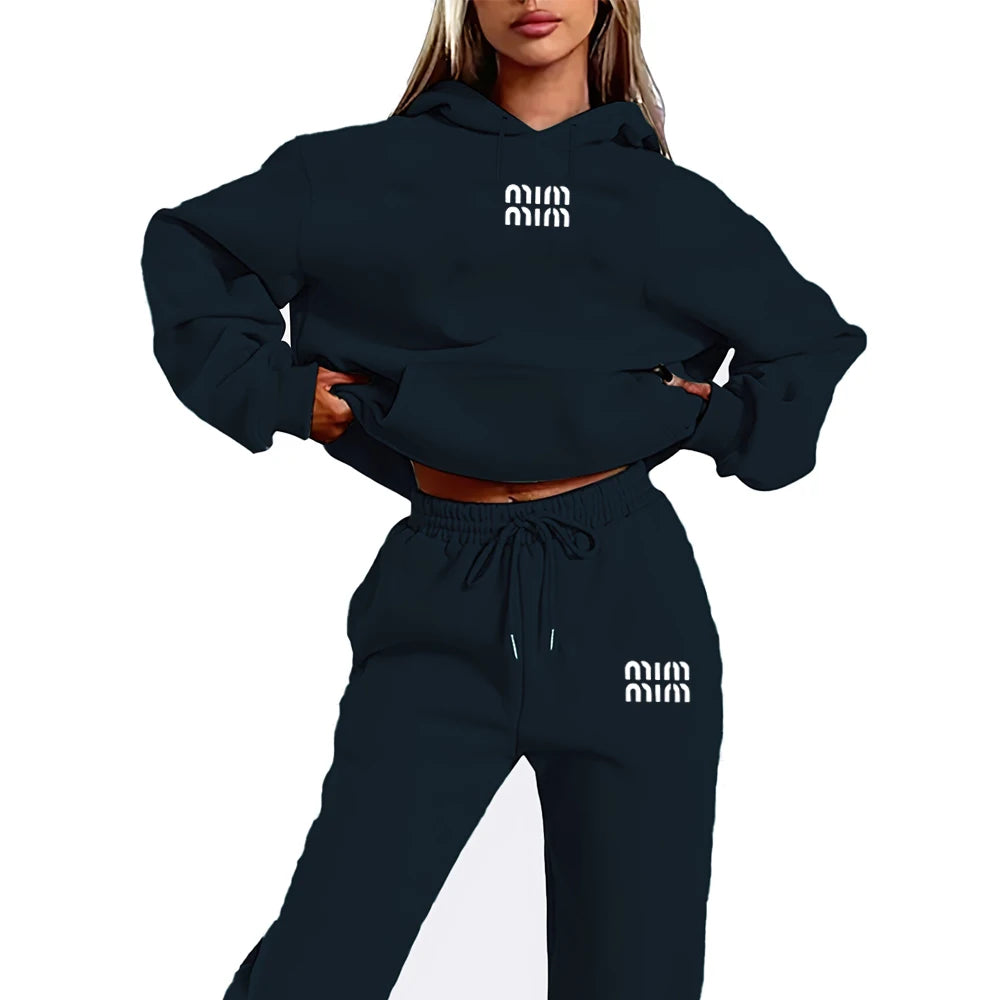Women's Slim Fit Pullover Hoodie - Cozy Knit Sweatshirt for Autumn & Winter